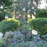 Le Relais Des Chartreuses Le Boulou