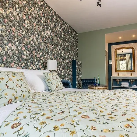 Le Relais Des Chartreuses Le Boulou