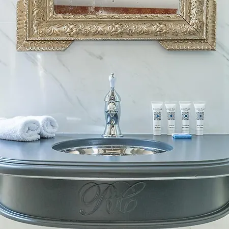 Le Relais Des Chartreuses 4*