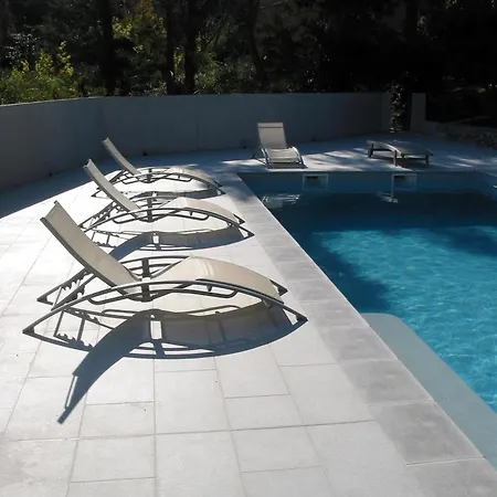 Le Relais Des Chartreuses