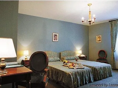 Hotel Le Relais Des Chartreuses 4*