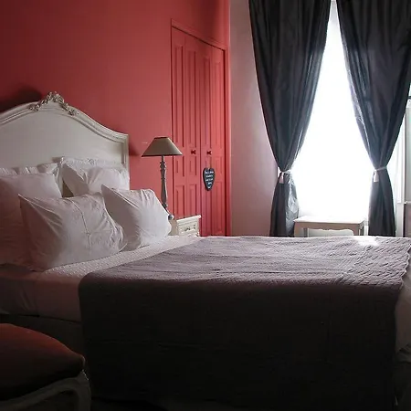 Le Relais Des Chartreuses 4*