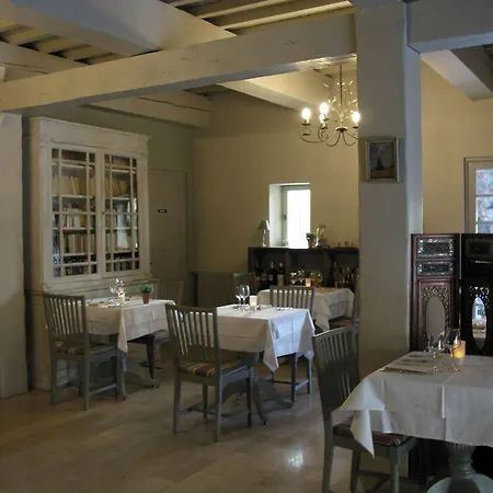 Le Relais Des Chartreuses Le Boulou