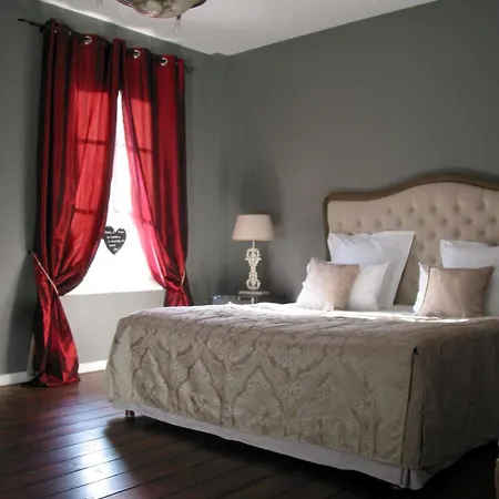 Le Relais Des Chartreuses 4*