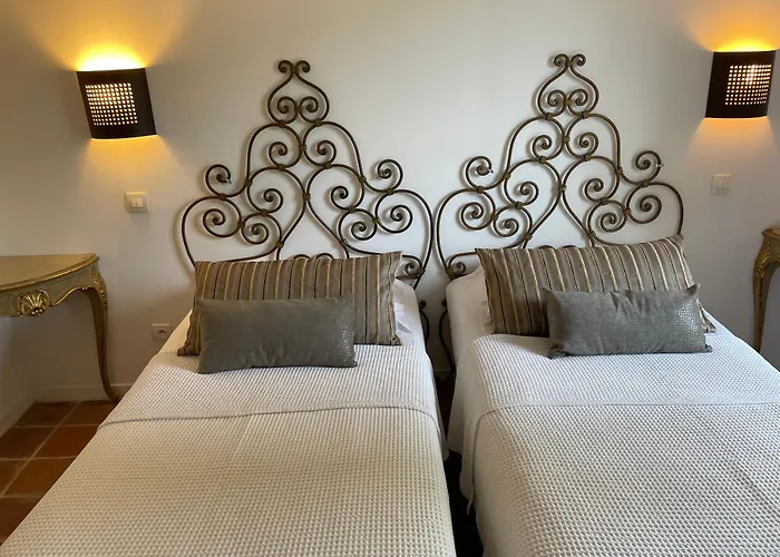 Le Relais Des Chartreuses Szálloda Le Boulou